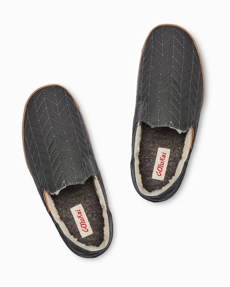 mens_olukai_hanohano_slippers_3.webp Shop Tommy Bahama Men's OluKai® Hanohano Slippers Dark Shadow